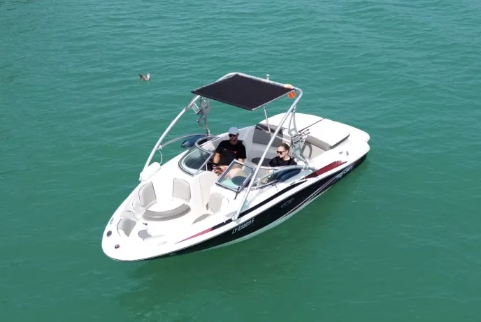 SEA RAY 185 SPORT, "JOCH" (2011) (Matin (4h00), 8h00)