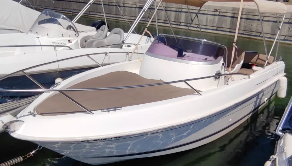 Cap Ferret 552 Open,"Koufounissia"  (2012) (Matin (4h00), 8h00)